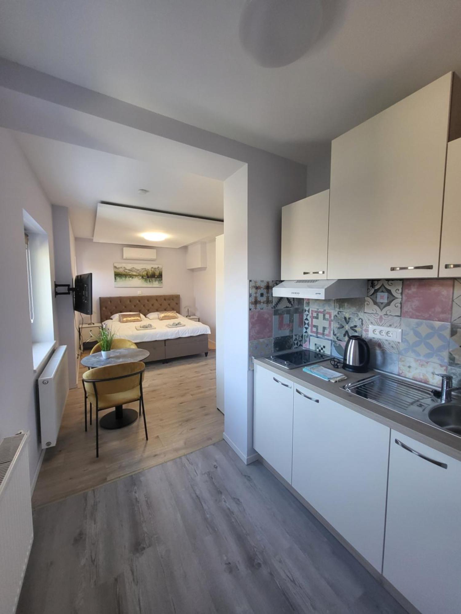 Villa Vino & Grad Záhřeb Exteriér fotografie