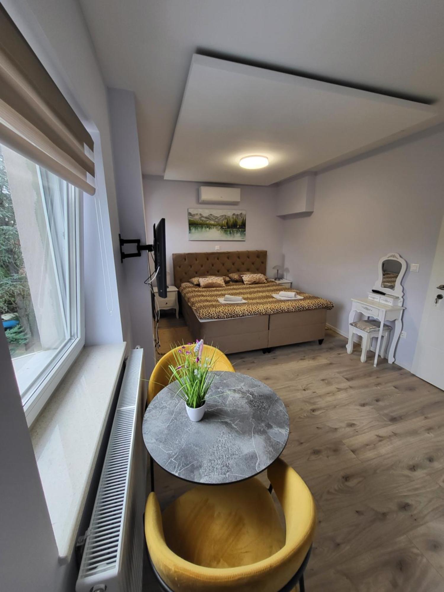 Villa Vino & Grad Záhřeb Exteriér fotografie